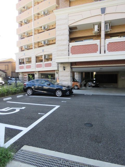 【駐車場】 | Luxe布施北Ⅰ