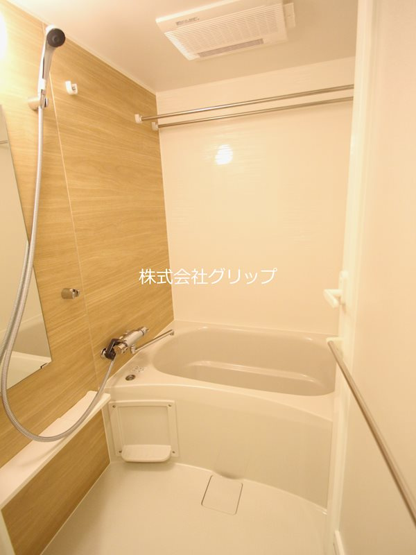 パークアクシス横浜阪東橋の浴室