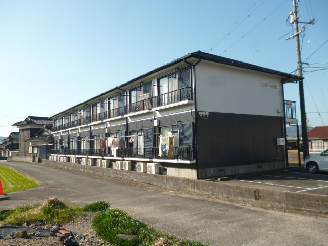 サンドール杉の外観