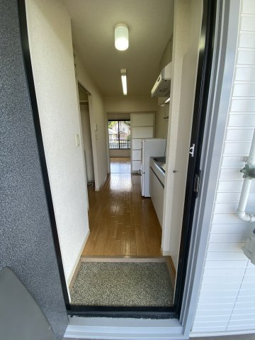 サンドール杉の玄関