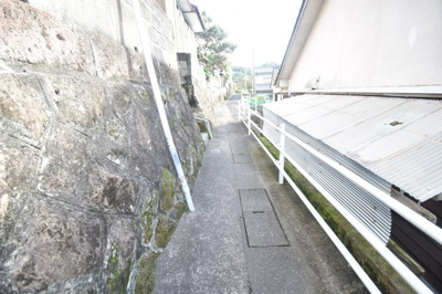 【前面道路含む現地写真】 | 鹿屋市古江町　中古戸建