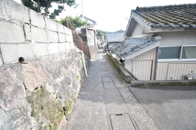 【前面道路含む現地写真】 | 鹿屋市古江町　中古戸建