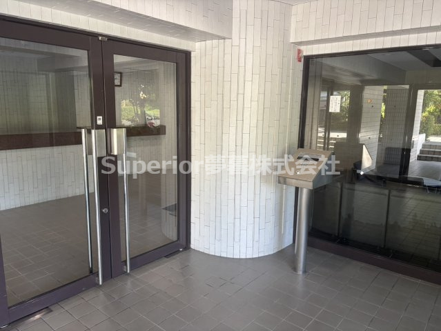 【中古マンション】グランドムール膳所のエントランス