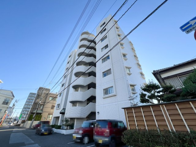 コーポ・リバーサイドの外観