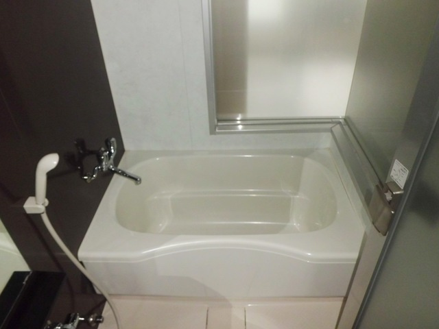 W.O.B.ROKKOHMICHIの浴室