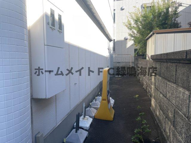 守山区中新　愛眼店舗の外観