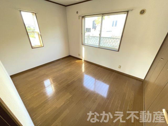 【寝室】 | 落ち着いて過ごせるお部屋なので、寝室にいかがでしょうか