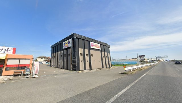 一宮市　更屋敷字門　スロットスピリットＯＺＺの外観