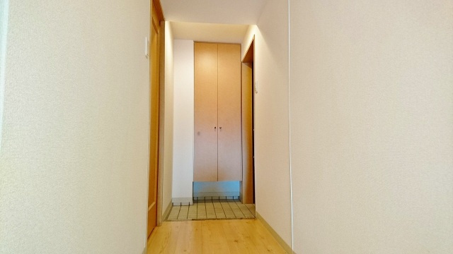【玄関】ロアール松川町