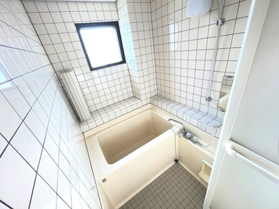 【浴室】 | ファーストアベニール