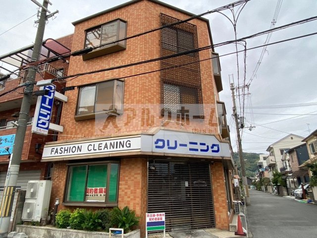 シルバー店舗の外観