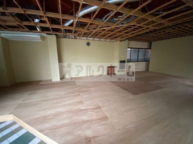 シルバー店舗の内装