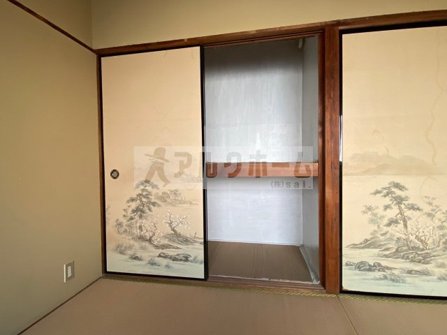 清州1丁目店舗付き住宅の収納