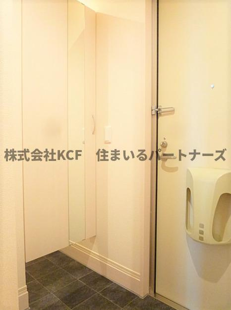 プログレスIB棟の玄関|きれいな玄関です