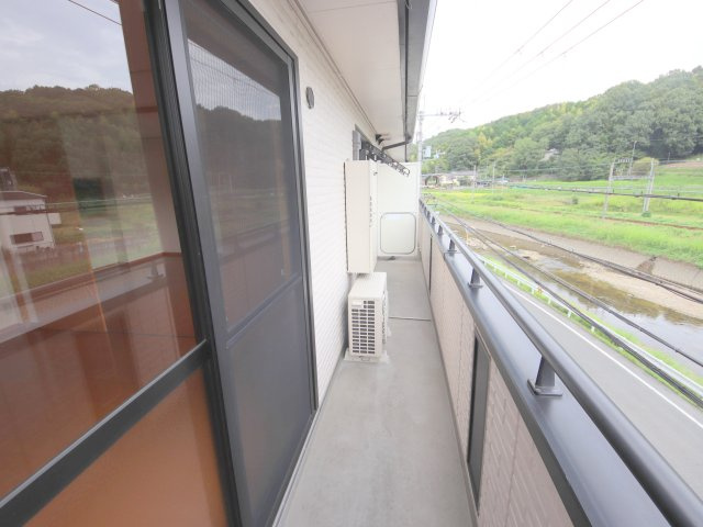 リビングタウン南生駒Bのバルコニー