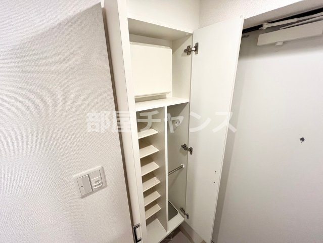 エステムプラザ名古屋丸の内　の収納
