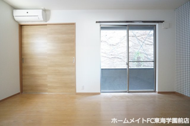 熊本市北区清水万石５丁目のアパートの居間・リビング