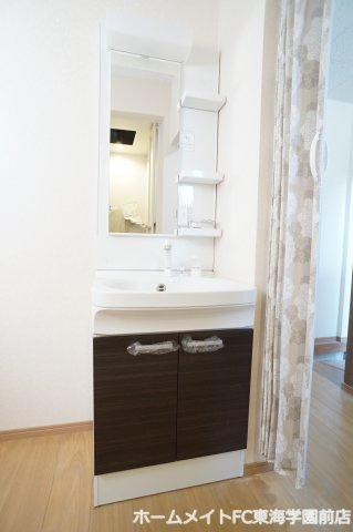 熊本市北区清水万石５丁目のアパートの独立洗面台