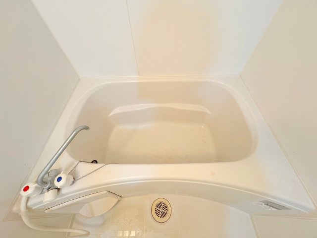 大島紬ビルの浴室