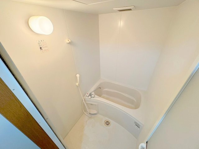 大島紬ビルの浴室