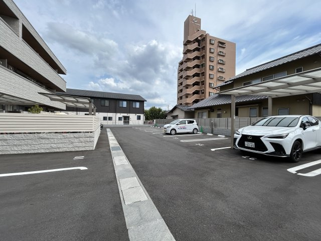 【駐車場】ＧｒｅｅｎＧａｒｄｅｎ東古松 