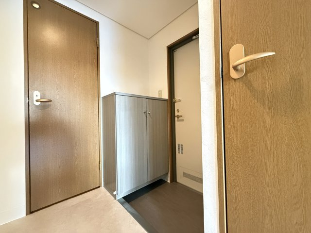 メゾン るふるの玄関
