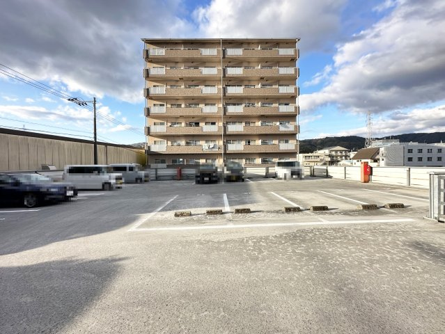 リップルガーデンⅠの駐車場