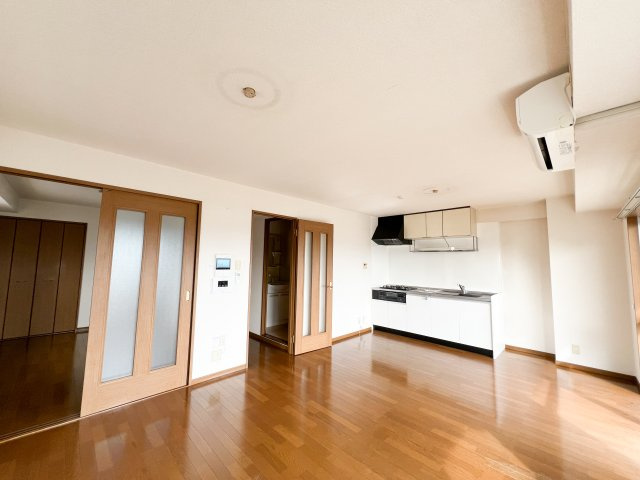 リップルガーデンⅡの居間・リビング