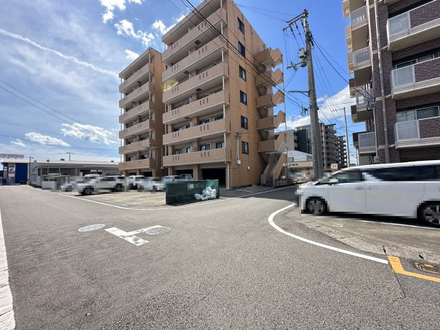 ヴィラ鯉ノ丸 Ⅱの外観