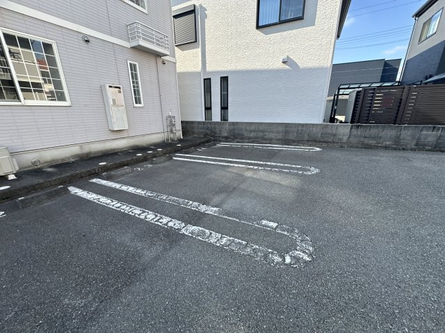 サニーパレスＢの駐車場