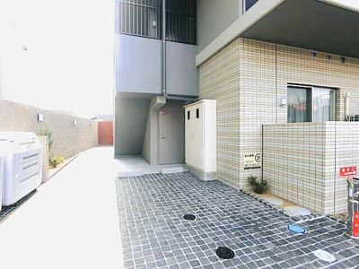 【エントランス】 | エヌエムキャトフヴァンヌフ