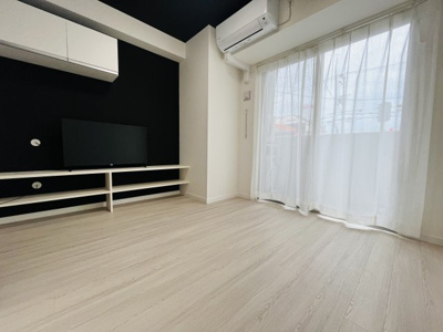 【内装】 | エヌエムキャトフヴァンヌフ