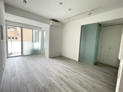 【居間・リビング】 | アーバンフラッツ湊町