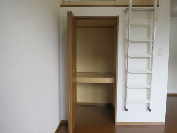ルミナスビラ　Ａの収納