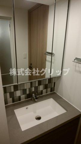 ザ・パークハビオ西横浜の独立洗面台