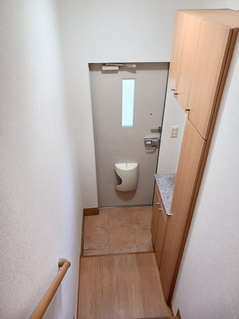 メゾン　アンソレイエNの玄関