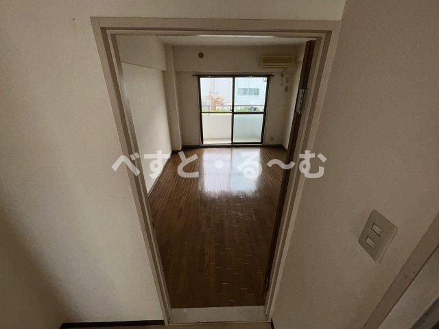 サンシャビルの内装