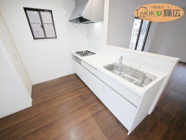 【キッチン】 | 加古川市加古川町中津　中古戸建