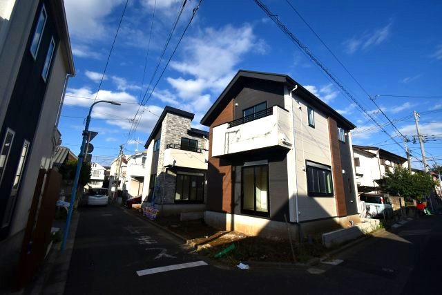 松ノ木2丁目・新築戸建の前面道路含む現地写真