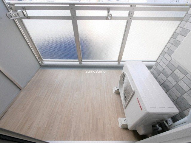 エスリード難波ザ・ゲートのバルコニー