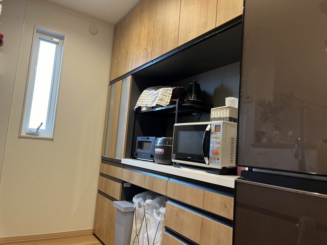 中古住宅　江崎北の収納|キッチン背面