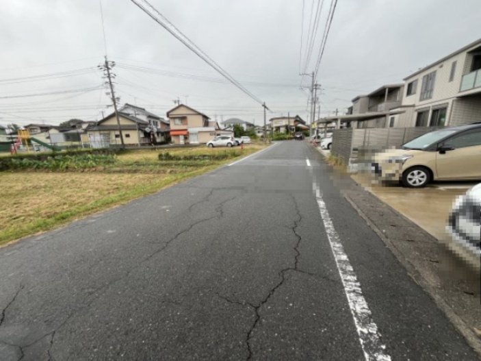 中古住宅　江崎北の前面道路含む現地写真|東から