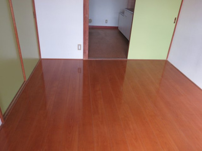 【洋室】 | 日関パレス