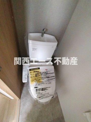  | クローバー・クレスト