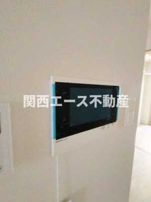  | クローバー・クレスト