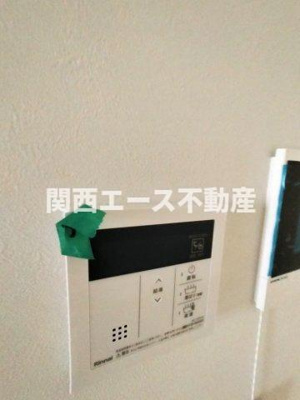  | クローバー・クレスト