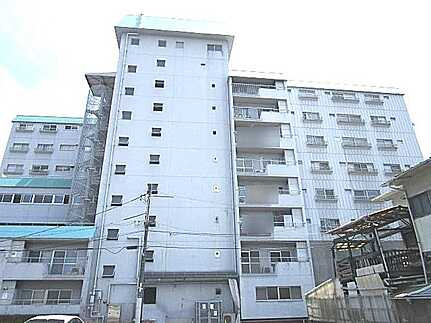 NK牛田コータースの外観