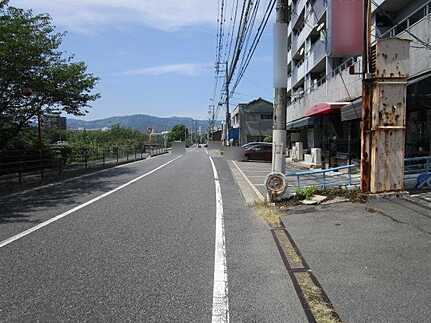 NK牛田コータースの周辺