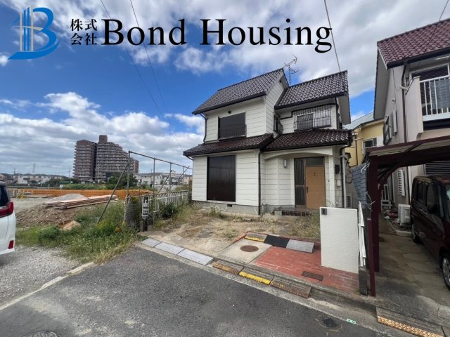 軽量鉄骨造・オール電化住宅・二見町福里　築39年の前面道路含む現地写真