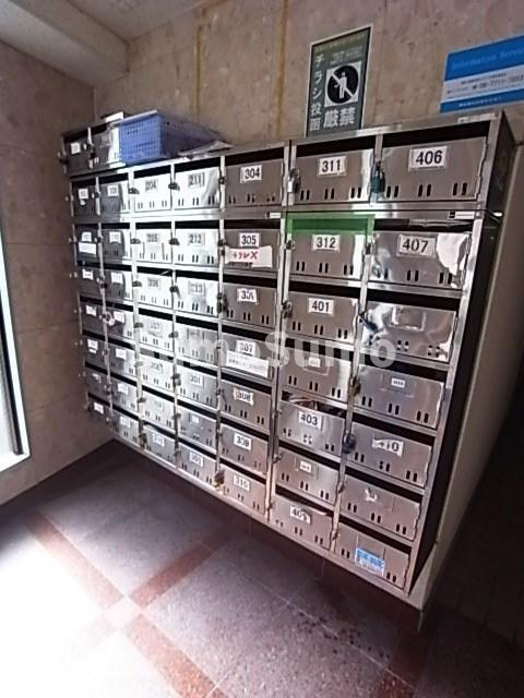 神戸市兵庫区夢野町２丁目の賃貸マンションのロビー